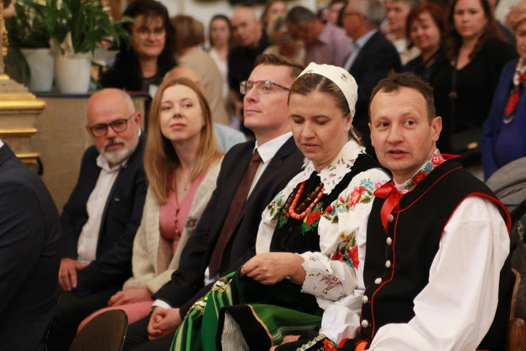 Boże Ciało w Łowiczu - Msza św.