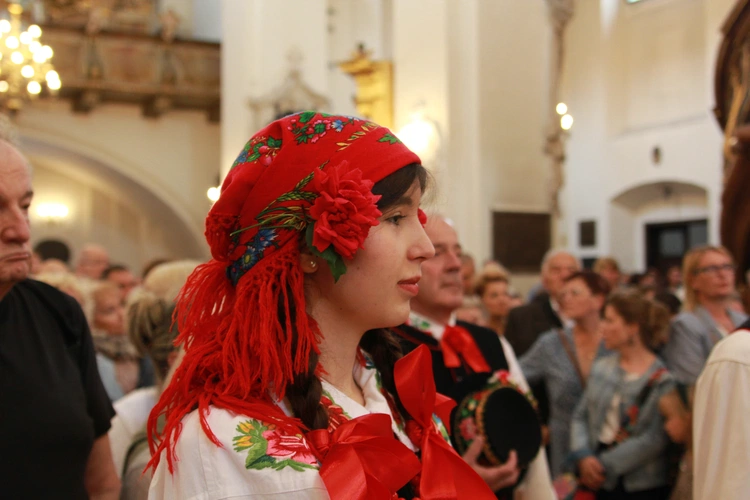 Boże Ciało w Łowiczu - Msza św.