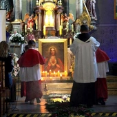 Wieczorna modlitwa na zakończenie uroczystości Bożego Ciała