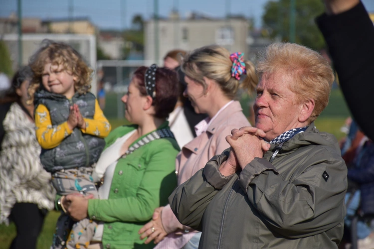Bogu Chwała w Rumi