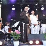 Uwielbienie w Zakliczynie