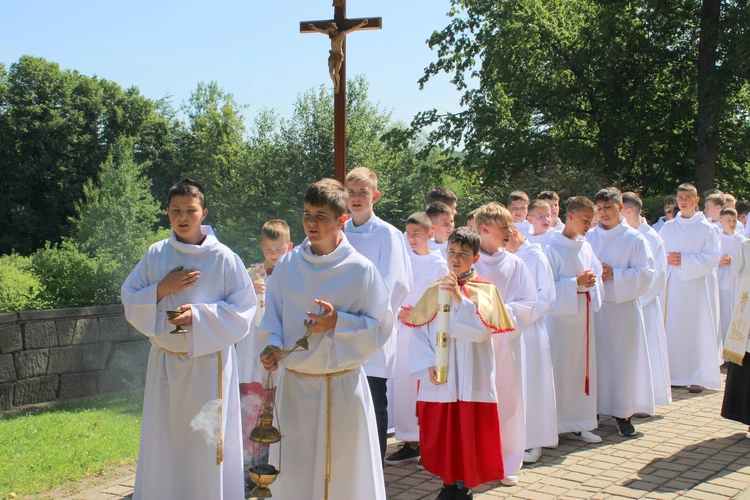 Stary Wiśnicz. Błogosławieństwo nowych lekorów dekanatu Lipnica Murowana