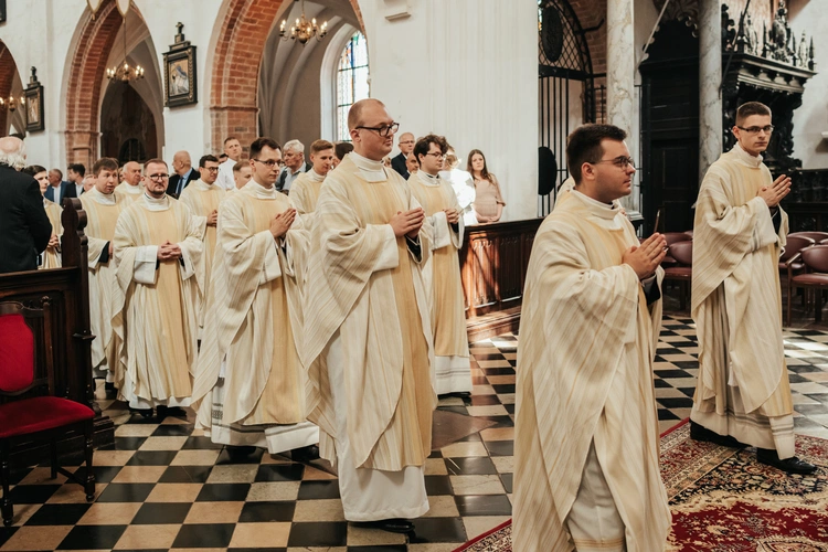 Święcenia diakonatu kl. Roberta Szczepkowskiego