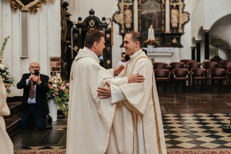 Święcenia diakonatu kl. Roberta Szczepkowskiego