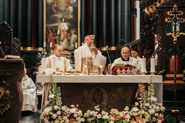 Święcenia diakonatu kl. Roberta Szczepkowskiego