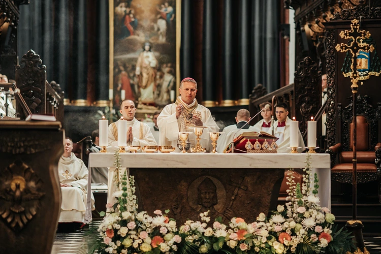Święcenia diakonatu kl. Roberta Szczepkowskiego