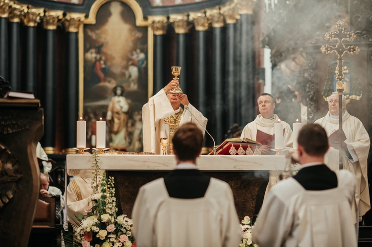 Święcenia diakonatu kl. Roberta Szczepkowskiego