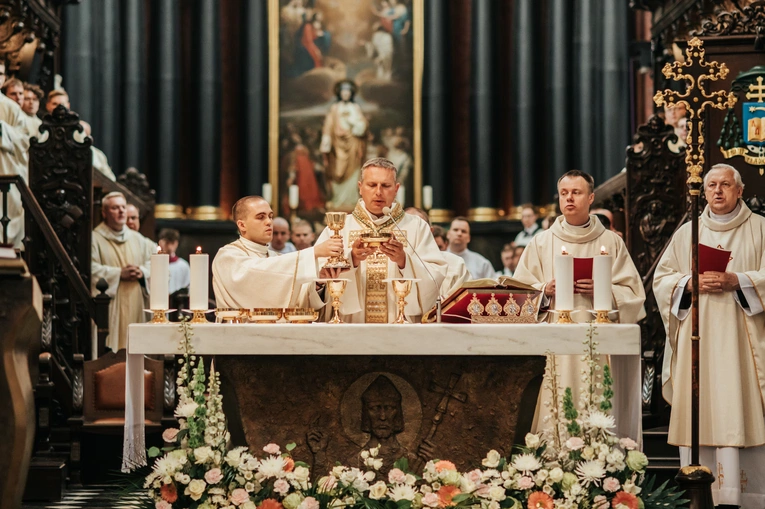 Święcenia diakonatu kl. Roberta Szczepkowskiego
