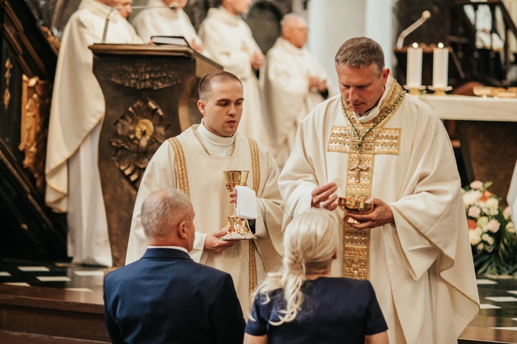 Święcenia diakonatu kl. Roberta Szczepkowskiego