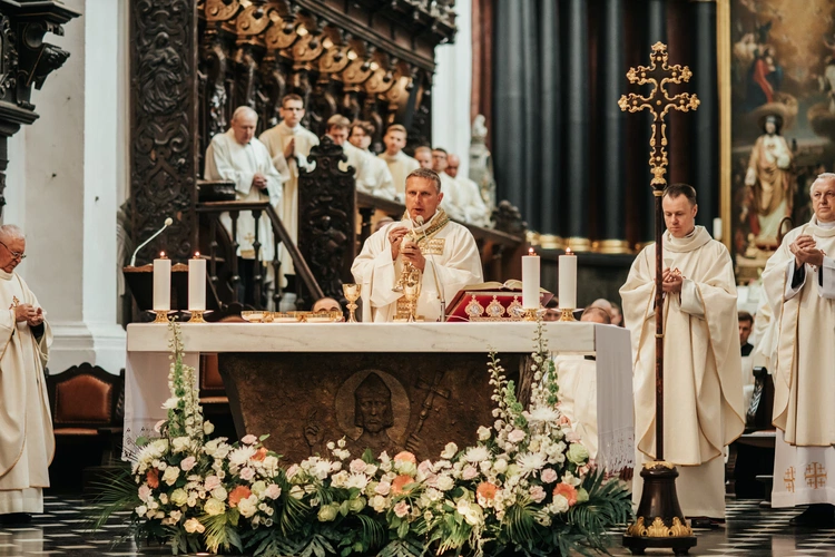 Święcenia diakonatu kl. Roberta Szczepkowskiego