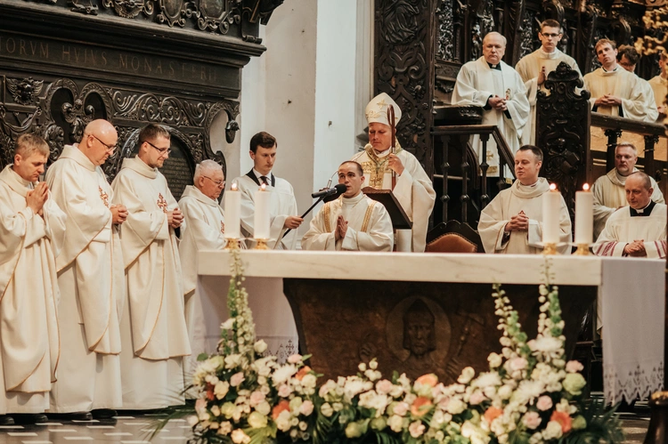 Święcenia diakonatu kl. Roberta Szczepkowskiego