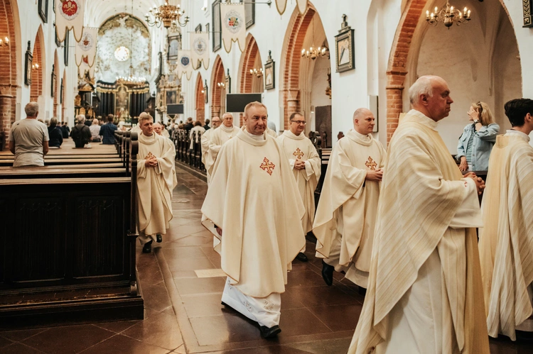 Święcenia diakonatu kl. Roberta Szczepkowskiego