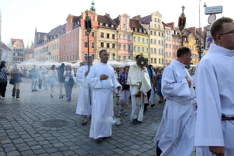 VIII Weekend Ewangelizacyjny "Ochrzczeni Ogniem"