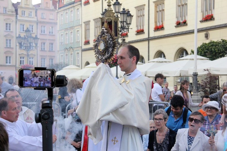 VIII Weekend Ewangelizacyjny "Ochrzczeni Ogniem"