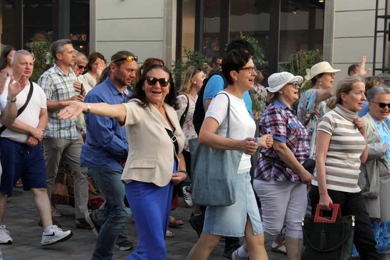 VIII Weekend Ewangelizacyjny "Ochrzczeni Ogniem"