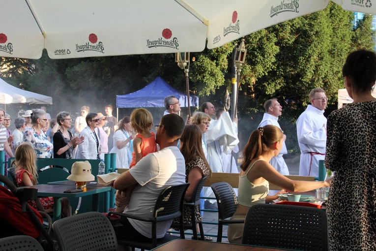 VIII Weekend Ewangelizacyjny "Ochrzczeni Ogniem"