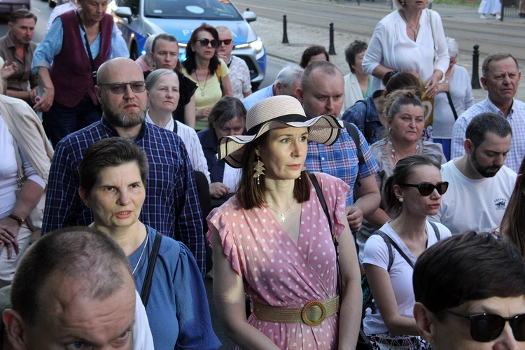 VIII Weekend Ewangelizacyjny "Ochrzczeni Ogniem"