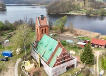 Renowacja kościoła w Juchowie