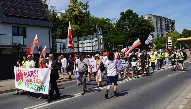 Zdrowy rozum ci to powie, chore dziecko to też człowiek