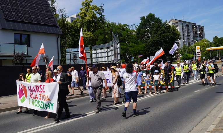 Zdrowy rozum ci to powie, chore dziecko to też człowiek