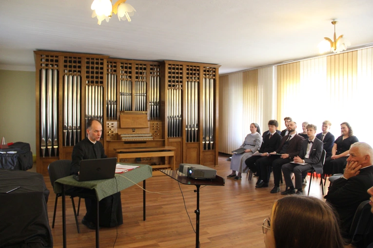Tarnów. 60 lat Diecezjalnego Studium Organistowskiego