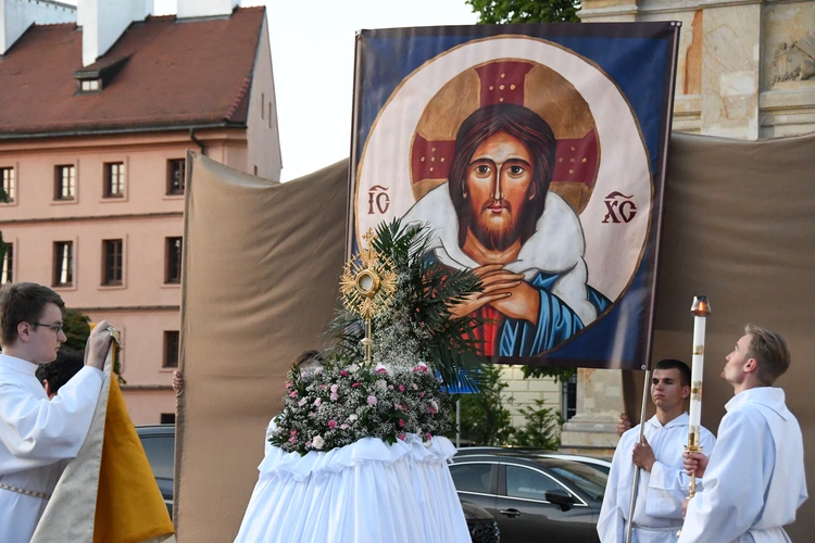 Akademicka Procesja Eucharystyczna