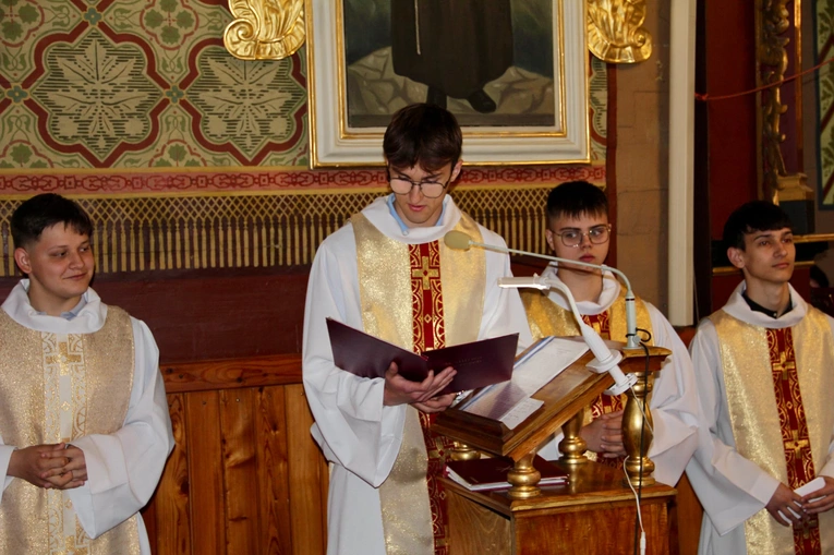 Pisarzowa. Przyjęcie 17 aspirantów do LSO