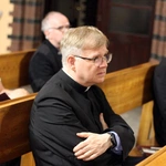 Głosowanie członków komisji synodalnych nad dokumentem roboczym (koniec etapu wiosennego)