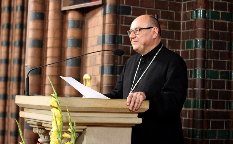 Głosowanie członków komisji synodalnych nad dokumentem roboczym (koniec etapu wiosennego)