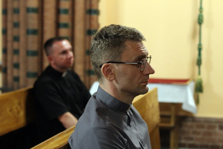 Głosowanie członków komisji synodalnych nad dokumentem roboczym (koniec etapu wiosennego)