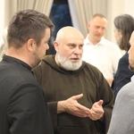 Głosowanie członków komisji synodalnych nad dokumentem roboczym (koniec etapu wiosennego)