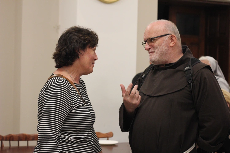 Głosowanie członków komisji synodalnych nad dokumentem roboczym (koniec etapu wiosennego)