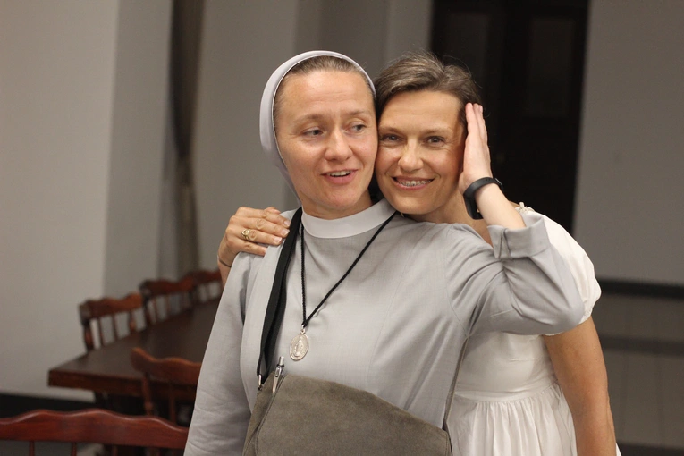 Głosowanie członków komisji synodalnych nad dokumentem roboczym (koniec etapu wiosennego)
