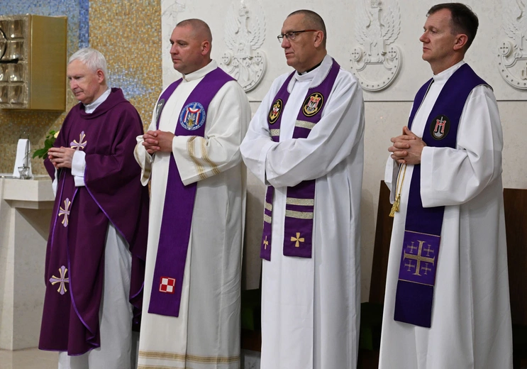 Msza pogrzebowa za śp. ks. Lucjana Dolnego