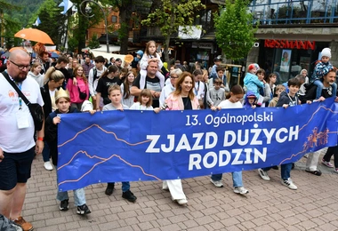 Rodzina górą!