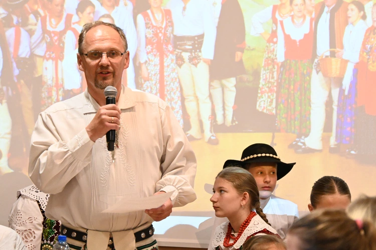 Literacko i muzycznie o ks. prof. Tischnerze