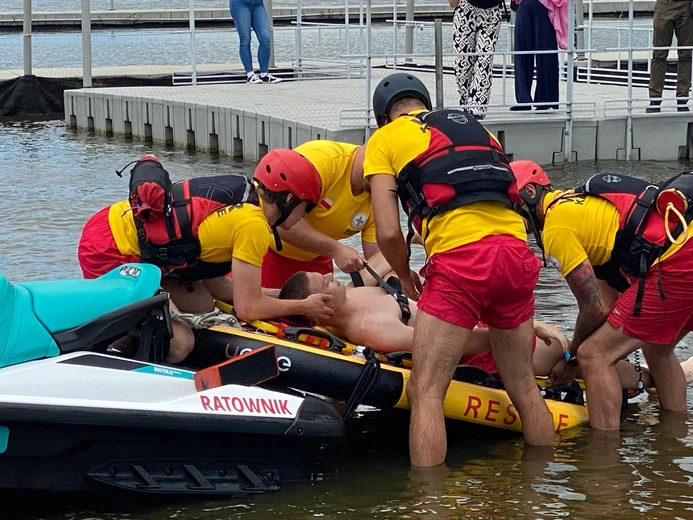 Śląskie. Rusza akacja "Bezpieczne Wakacje 2025"