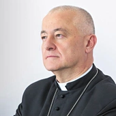 Bp Artur Ważny: Bóg znowu daje nam drogę nadziei