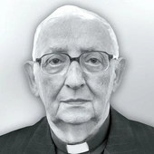 Ksiądz Józef Kużaj.