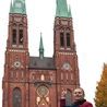 Redaktorem albumu jest Wojciech Schäffer, dyrektor Archiwum Archidiecezjalnego w Katowicach.
