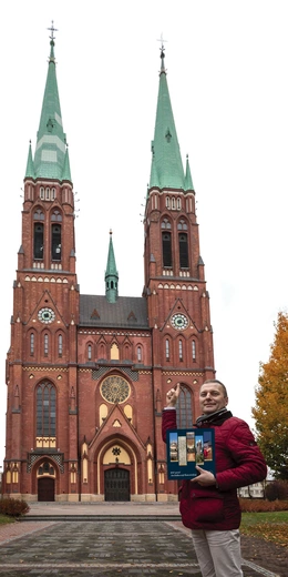 Redaktorem albumu jest Wojciech Schäffer, dyrektor Archiwum Archidiecezjalnego w Katowicach.