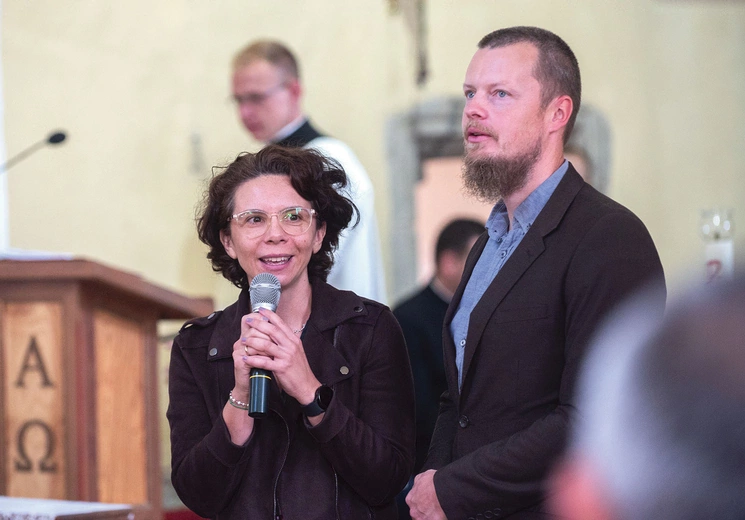 Małżonkowie przekonują,  że podczas urlopu z powodzeniem można połączyć wypoczynek z pogłębieniem relacji z Panem Bogiem.