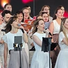 Specjalnie na to wydarzenie został stworzony chór, który przygotowywał się tygodniami.