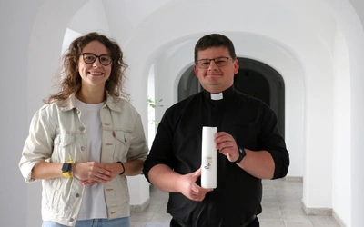 Ks. Paweł Krasiński i Karolina Majchrzak będą posługiwać na rekolekcjach oazowych.