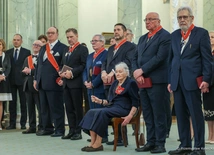 Ks. Stryczek i ks. Tyrała odznaczeni przez prezydenta RP
