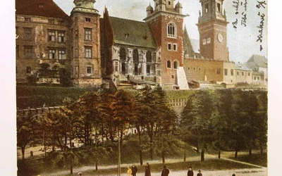 Wawel na starych pocztówkach