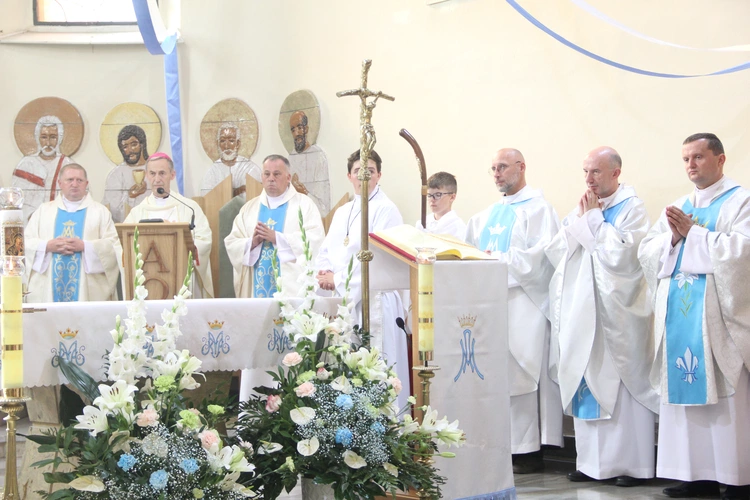 Zachowujcie jako skarb największy to, co było źródłem duchowej siły naszych ojców
