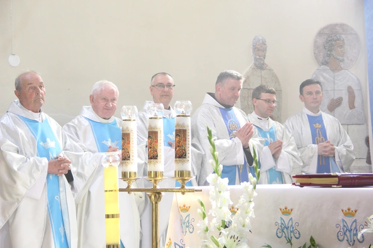 Zachowujcie jako skarb największy to, co było źródłem duchowej siły naszych ojców