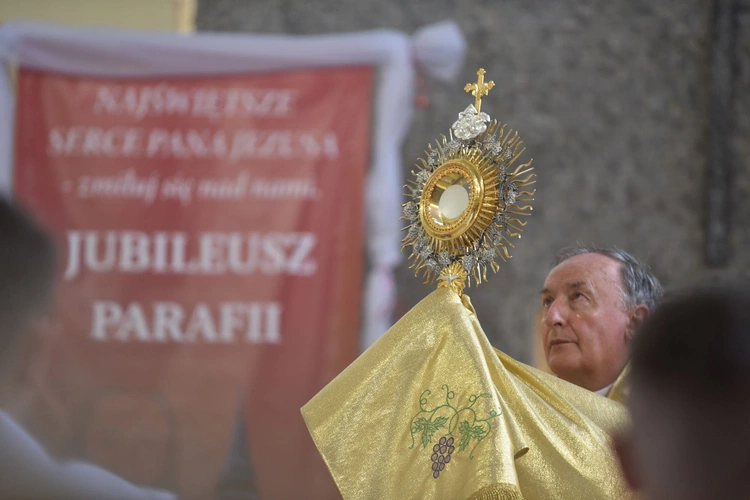 100 lat parafii NSPJ w Gródku k. Grybowa