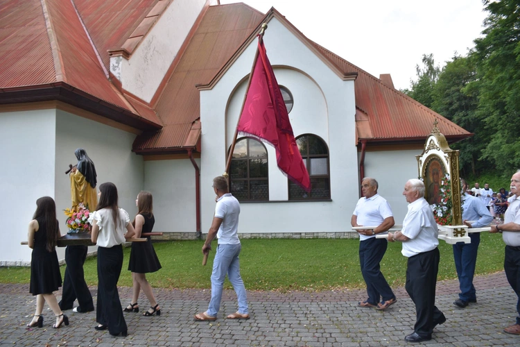 100 lat parafii w Łomnicy Zdroju